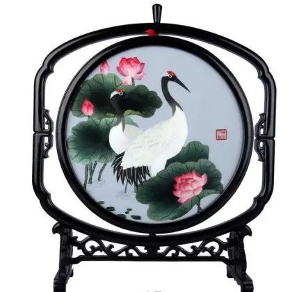 隔断双面绣，传统工艺与现代家居的完美结合