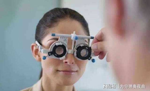 激光术后的眼罩，保护眼睛的新伙伴