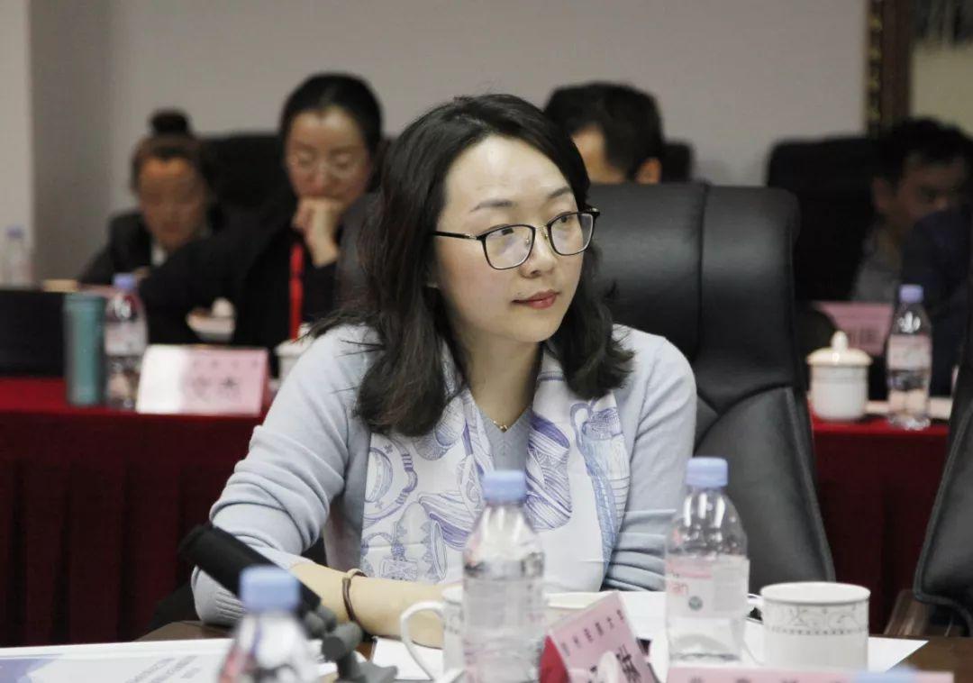 坐飞机与民航规定标准，探索航空旅行的规范与要求