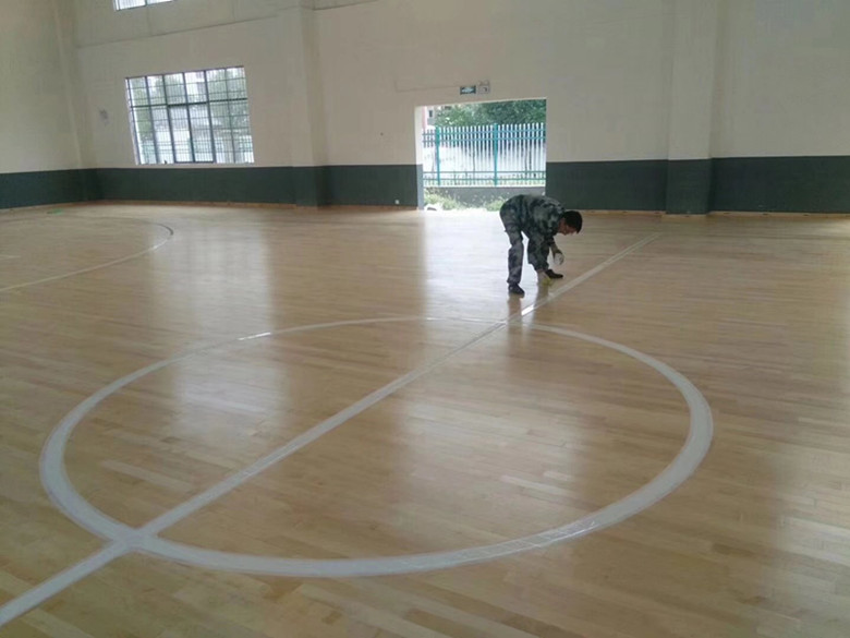 西非苏木地板效果图，展现自然之美与精工之艺的融合