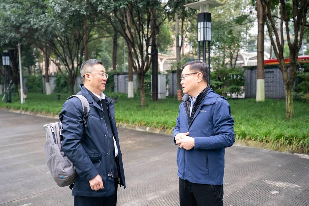 喀什到武汉，乘坐飞机的旅行指南