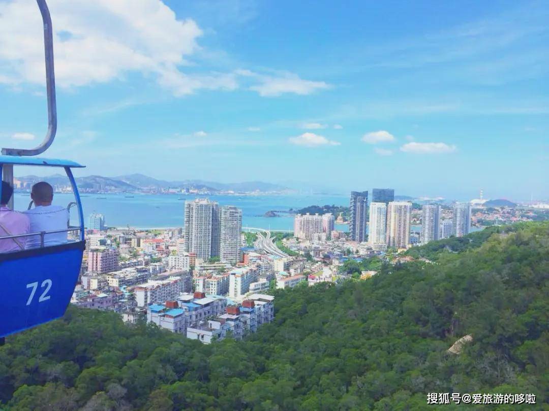 重庆飞往厦门，一段跨越山河的旅程