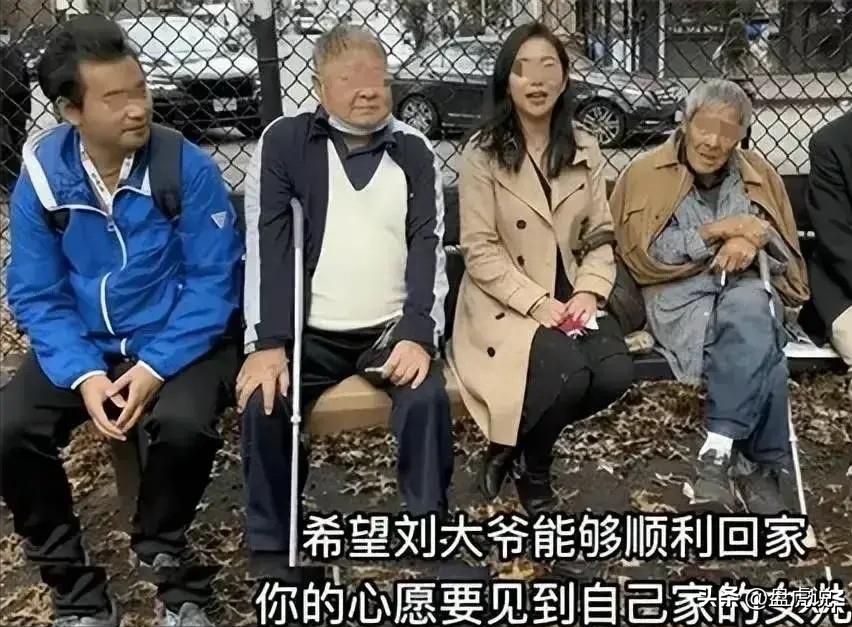 坐飞机，飞机站是否有轮椅服务？