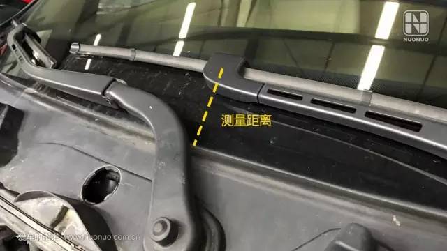 调节雨刮臂弹簧，提升驾驶视线的关键步骤