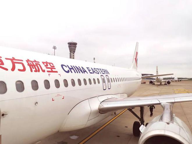 从哈尔滨坐飞机到杭州，一次难忘的旅程