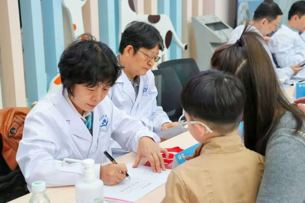 儿童医院儿科专家号，守护儿童健康的坚实后盾