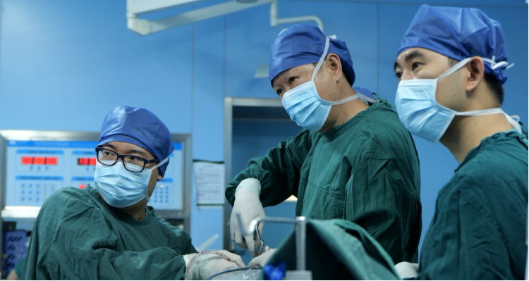 南昌儿童医院骨科专家——守护儿童骨骼健康的守护者
