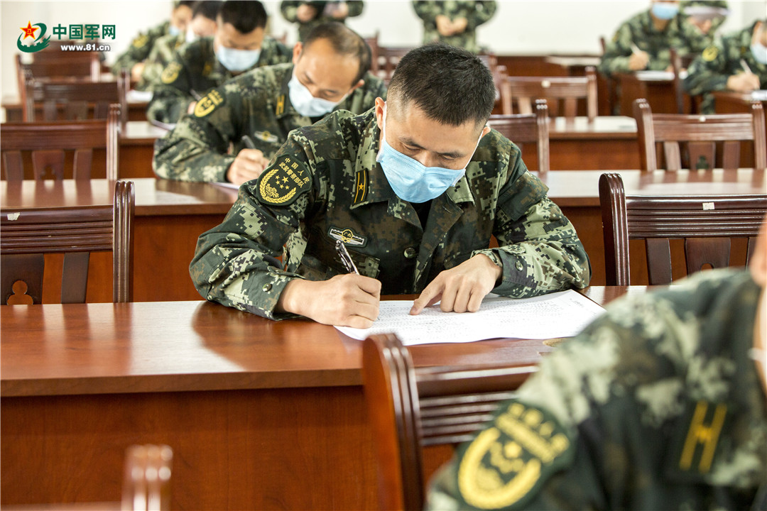 武警待遇低的问题及其改善建议