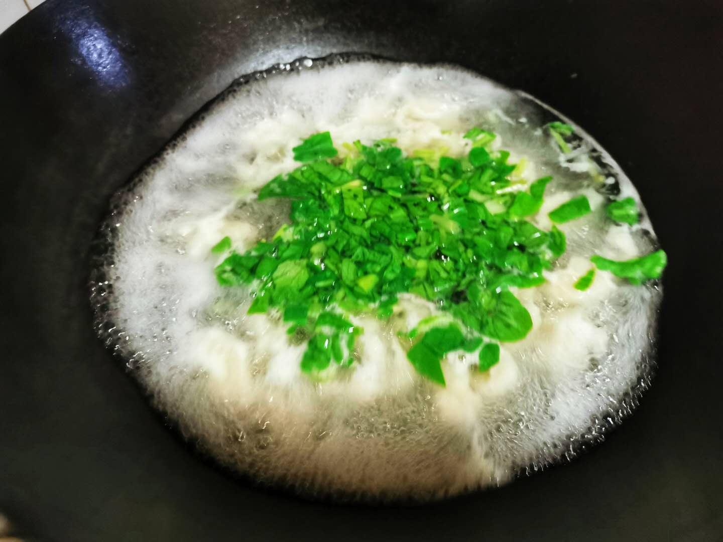 疙瘩汤与蛋花的完美融合，一道家常美食的温暖故事