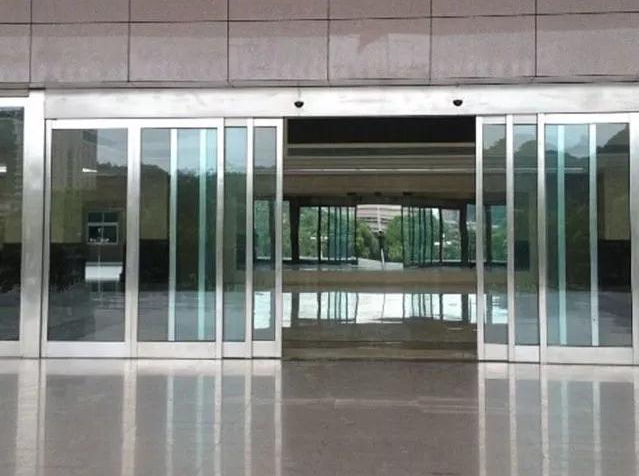 豪华自动门厂家，品质、创新与服务的完美结合