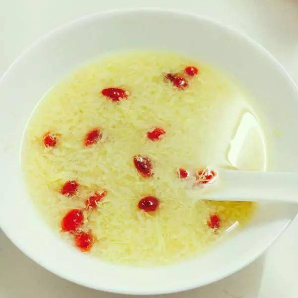 下奶米酒蛋花汤，传统美食与养生的完美结合