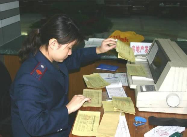 贷款的房子有发票，购房者的权益保障与注意事项
