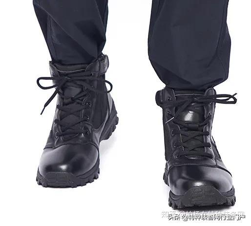 探索06伞兵作训靴，设计与功能