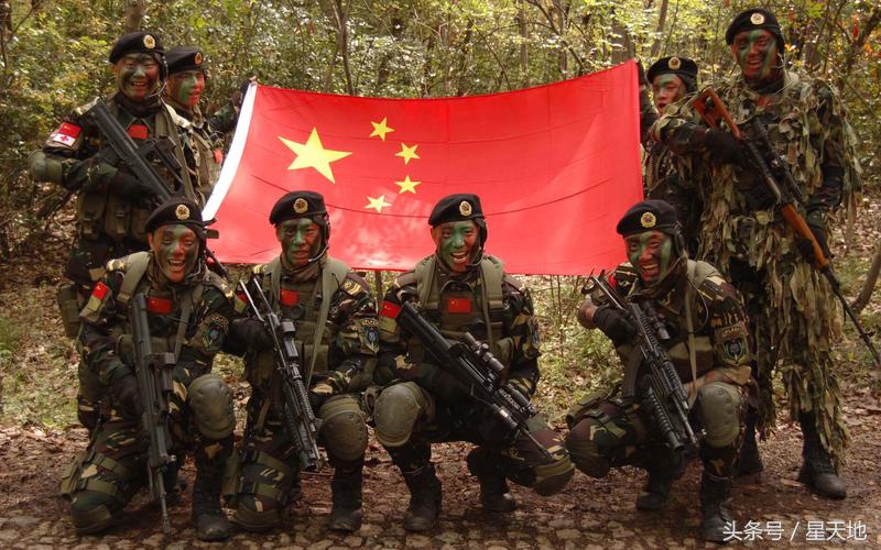 中国伞兵图，英勇传奇与壮丽画卷