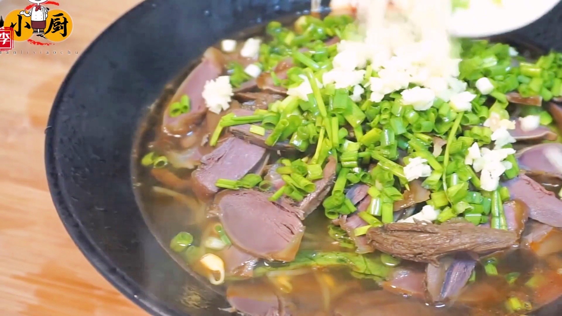鸭胗蛋花汤，一道美味佳肴的烹饪与品味
