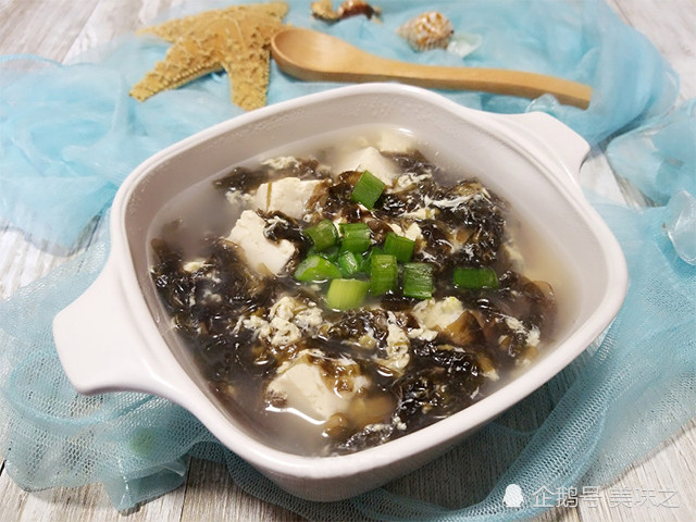 探索木耳蛋花汤的魅力，一道美味佳肴的图片故事